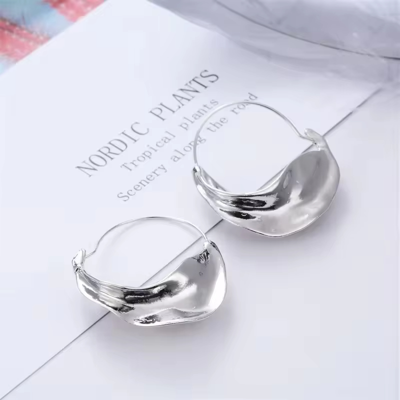 Bohemian Style Luxury Earrings Women Earring Simple Irregular Stainless Steel Hoop Flower Basket Women Earrings