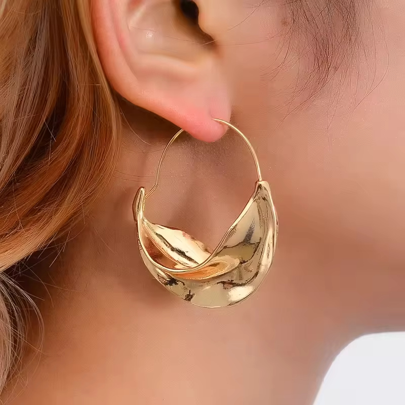 Bohemian Style Luxury Earrings Women Earring Simple Irregular Stainless Steel Hoop Flower Basket Women Earrings