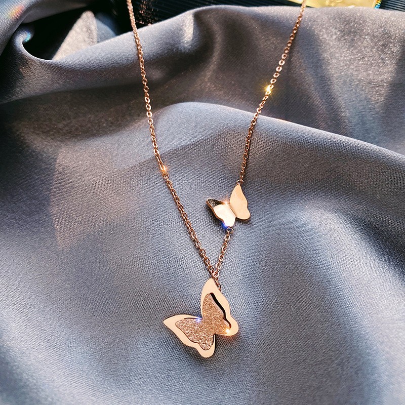 Delicate Titanium Steel Butterfly Necklace for Women – Minimalist Gold Choker with Triple Charm Design