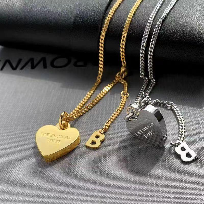 Couple Matching Heart Pendant Necklaces with Letter B – Gold & Silver Stainless Steel Romantic Gift Jewelry
