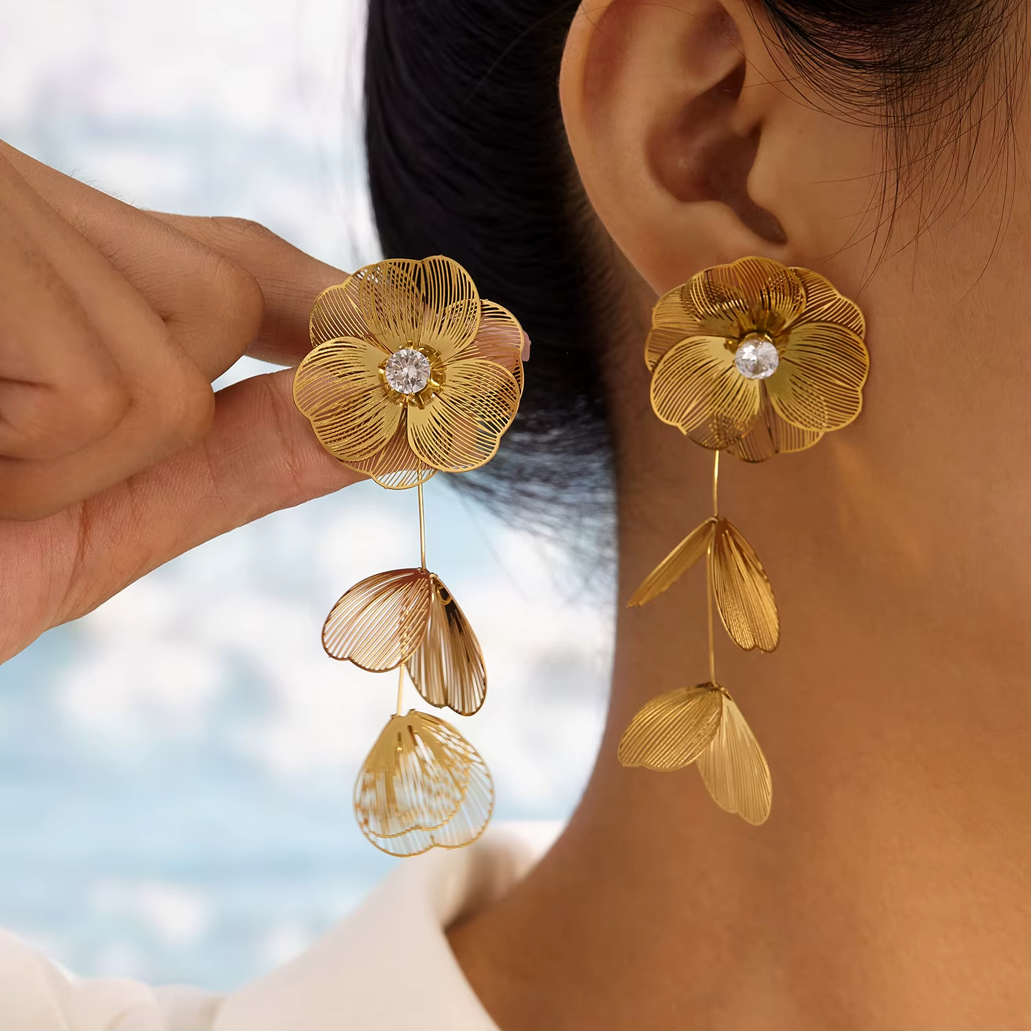 Customized Elegant Tassel Flower CZ Drop Dangle Earring Stainless Steel Stud Gold Huggie Earring Women Jewelry Party Anniversary