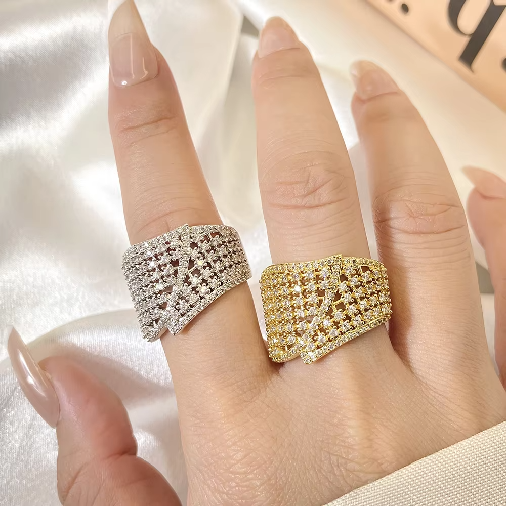 Elegant Dual Zircon Open Ring for Women – Adjustable Roman Numerals Rose Gold Stainless Steel Ring