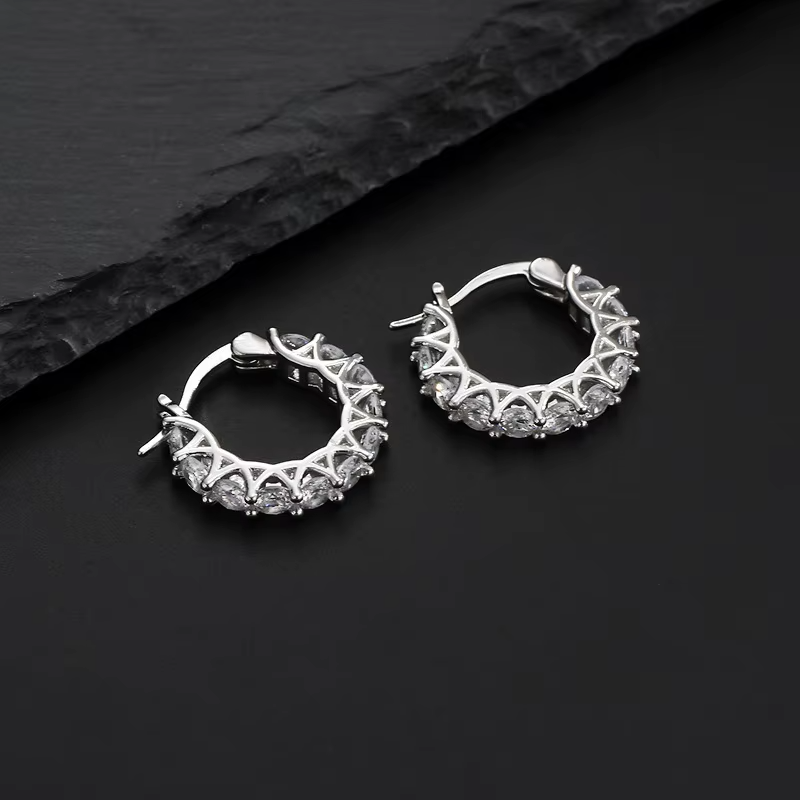 Factory Direct Sale Gold Plated Zircon Classic European Style Light Luxury Hoop Earrings Alloy Geometric Feminine