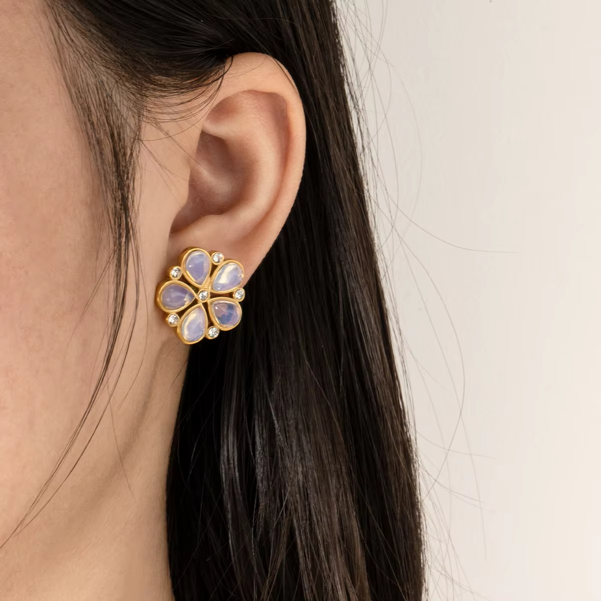 Fashion Jewelry Earrings and Neckless Set Flower Earring Jewelry for Women Stainless Steel Non Tarnish Zirconia Earrings