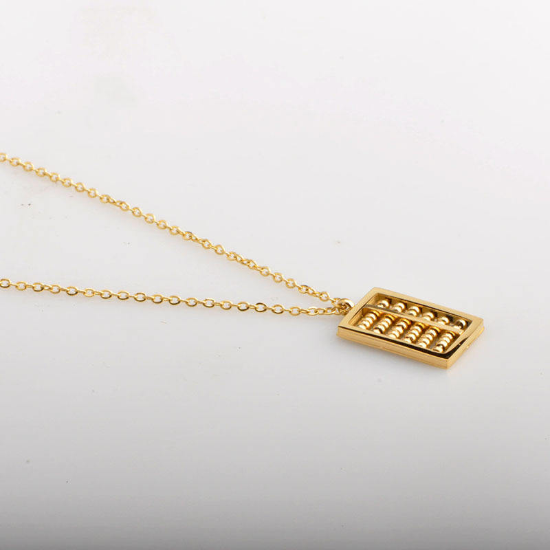 Fashion Stainless Steel 18K Gold Plated Jewelry Wealth Chain Necklace for Women Vintage