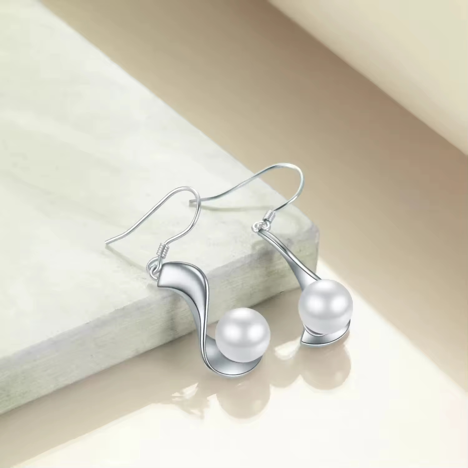 Fine Jewelry 925 Sterling Silver White Freshwater Pearl Dangle Hook Earrings for Women