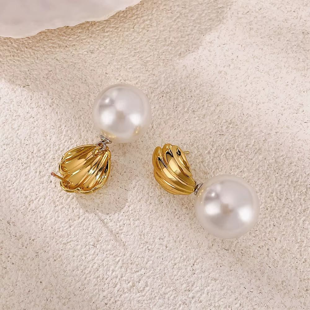 French Style Gold Plated Retro Titanium Steel Pearl Drop Earrings for Women Stainless Steel Shell Jewelry