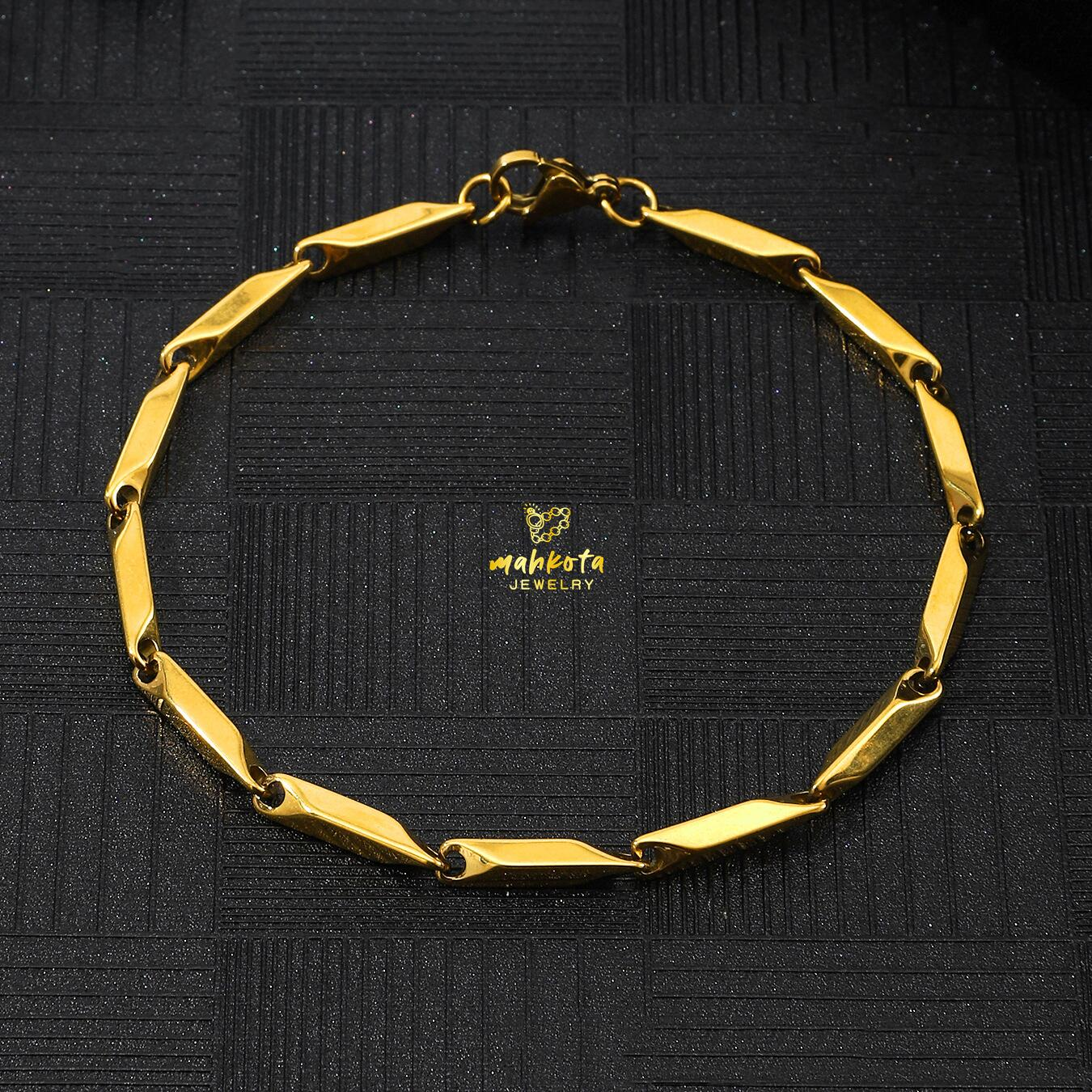 Geometric Polished Gold Stainless Steel Bracelet - Men's & Women's Modern Chain Jewelry