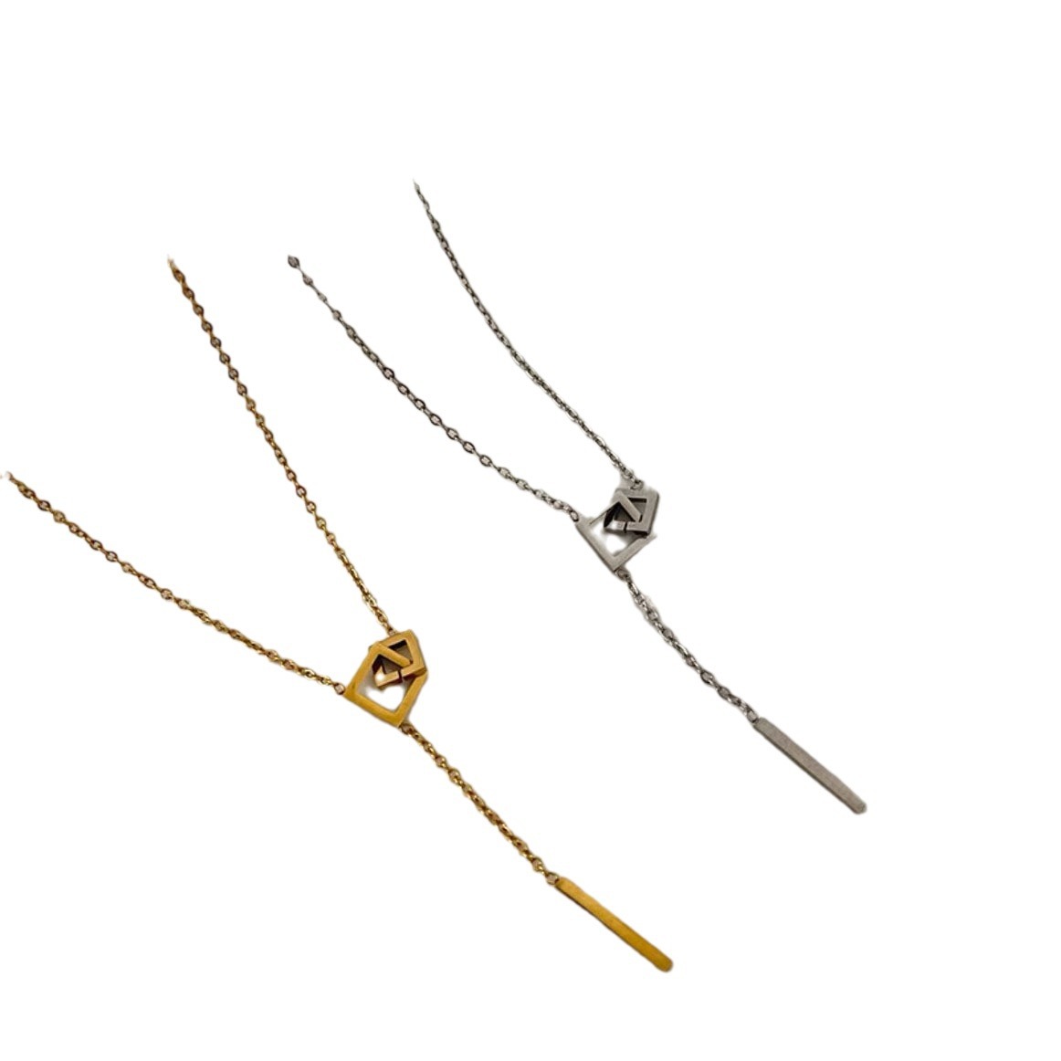 Hot Sale Fashion Ladies Necklaces Jewelry High Quality 18K Gold  Plated Stainless Steel Heart Pendant Necklace for Woman