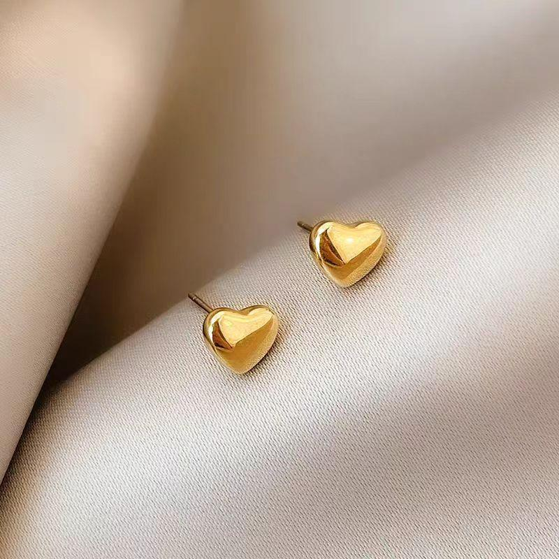 Polished Gold Heart Stud Earrings – 3D Puff Design, Minimalist Romantic Jewelry