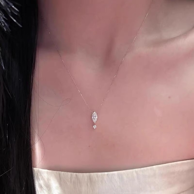 Korean Style Teardrop Zircon Pendant Necklace for Women – Dainty Stainless Steel O Chain Tassel Clavicle Necklace