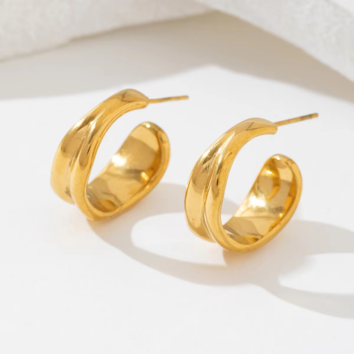 Minimalism Stainless Steel Stud Trendy for Anniversary Women Hypoallergenic Gold Plated Irregular Smooth Hoop Earrings