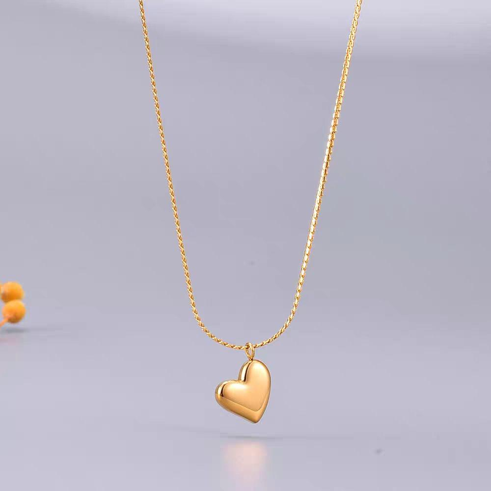 Minimalist Gold Heart Pendant Necklace for Women