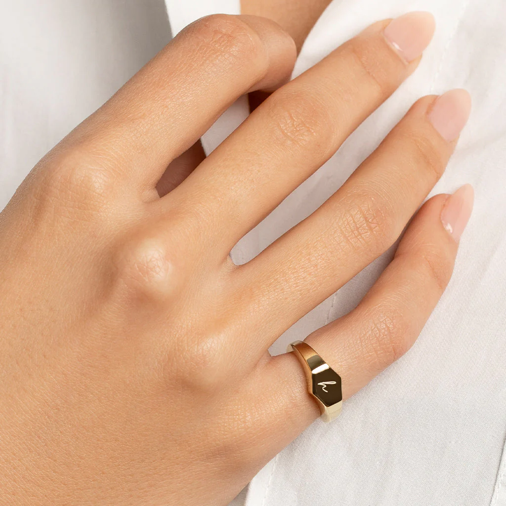 Minimalist Gold Signet Pinky Ring for Women – Custom Initial Engraved