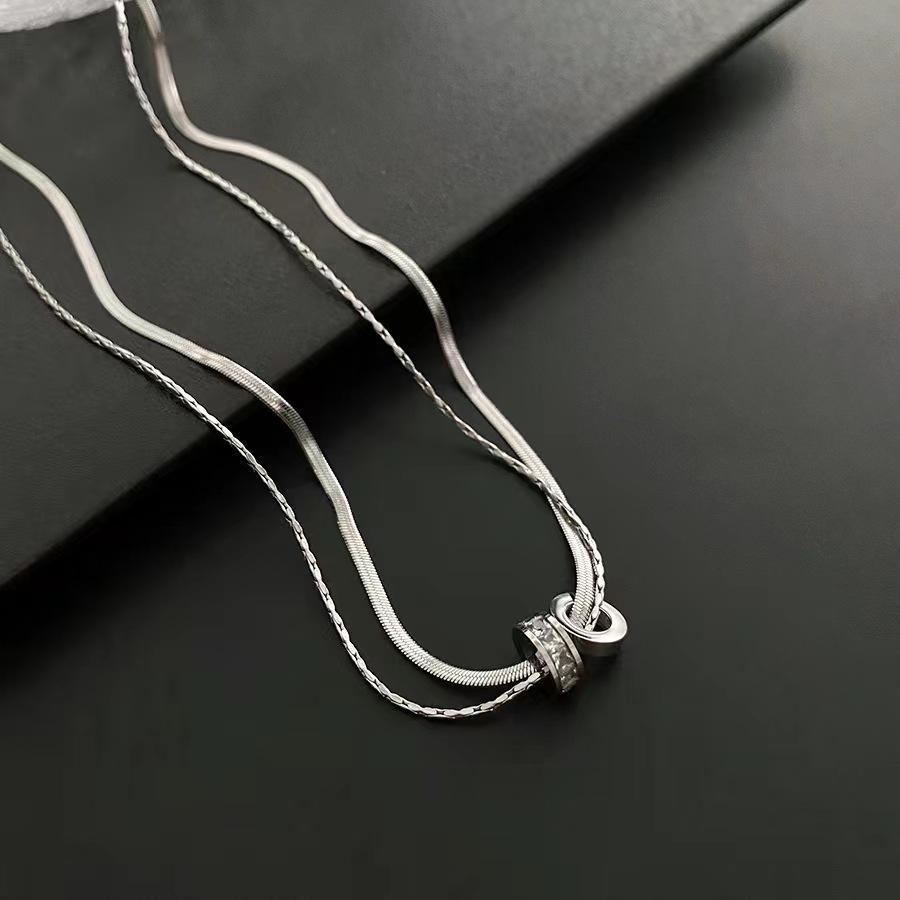 Minimalist Silver Double Layer Necklace with Circle Pendant