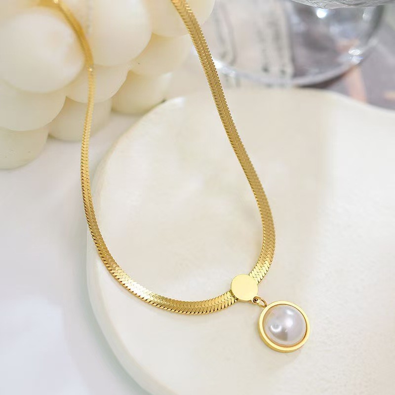 Elegant Pearl Drop Necklace – Gold Titanium Steel Flat Chain Pendant