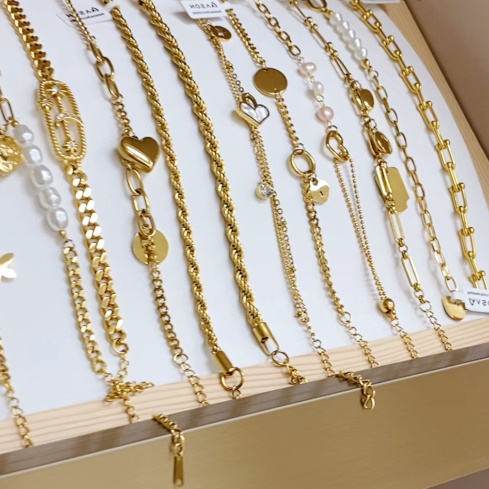 Personalised Engravable Logo Number Love Pearl Charm Bracelets Gold Plated Chain Bracelet Stainless Steel Jewelry for Women