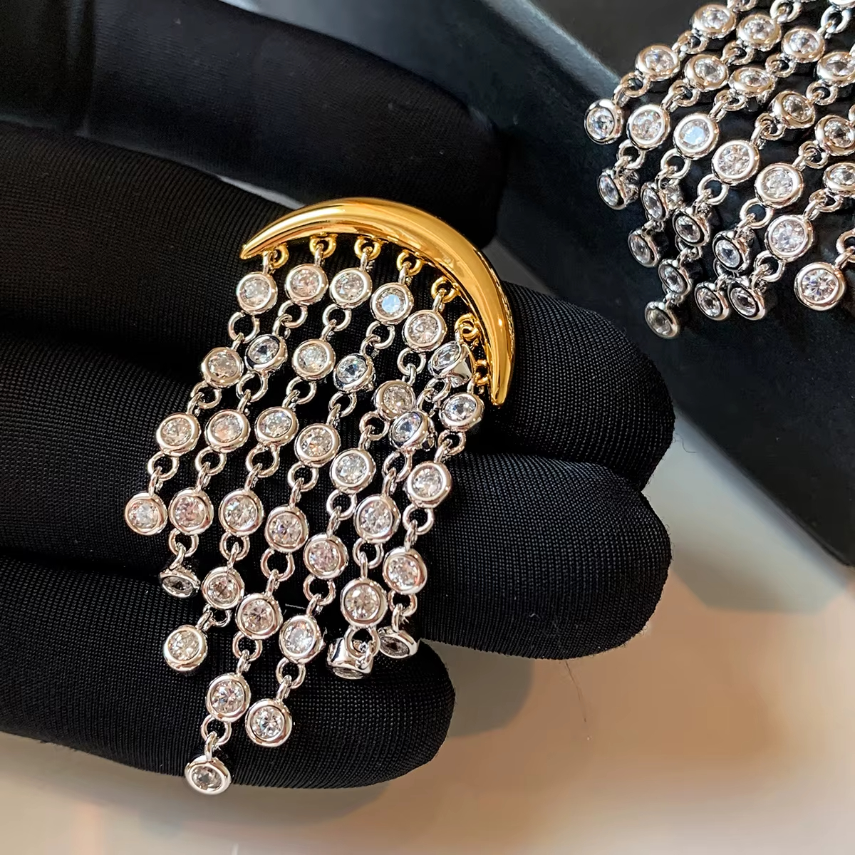 Premium Luxury Brass Plated With 18K Gold and Platinum Zirconia-Studded Fringe Pendant Earrings Women's Jewelry Wholesale