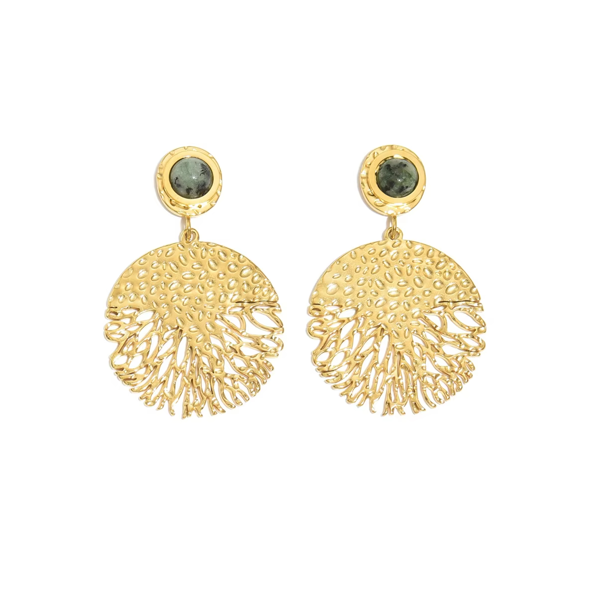 Retro Hollow Line Alloy Earrings Personality Green Stone Ear Studs Fashion Gold Alloy Round Plate Earrings