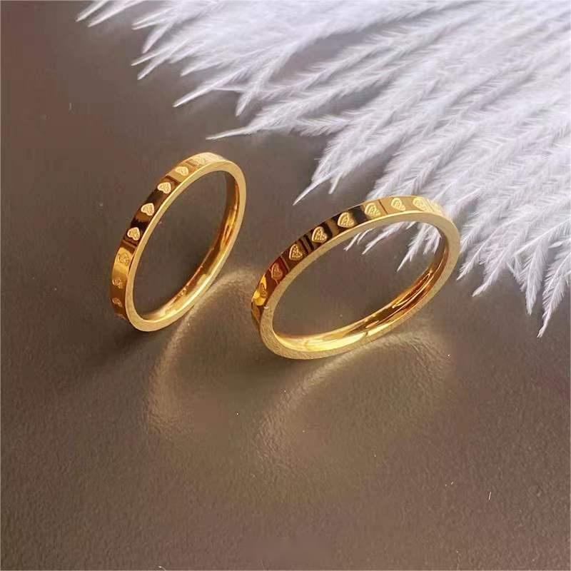 Simple 18K Gold Plated Stainless Steel Love Heart Carving Rings for Couples – Waterproof and Daily Wear Fashion Jewelry