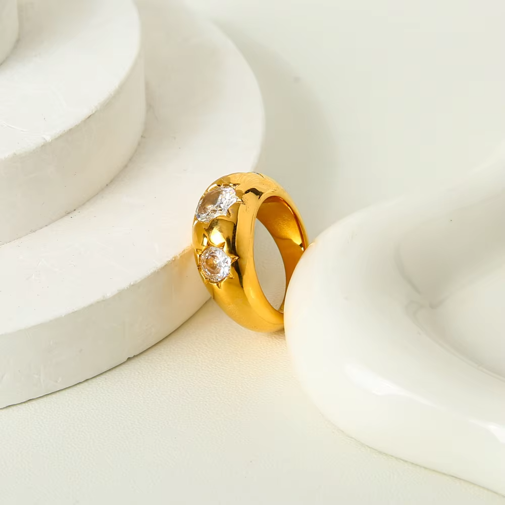 Simple Geometric 3-Zircon Ring – 18K Gold Plated Stainless Steel Elegant Fashion Ring for Women