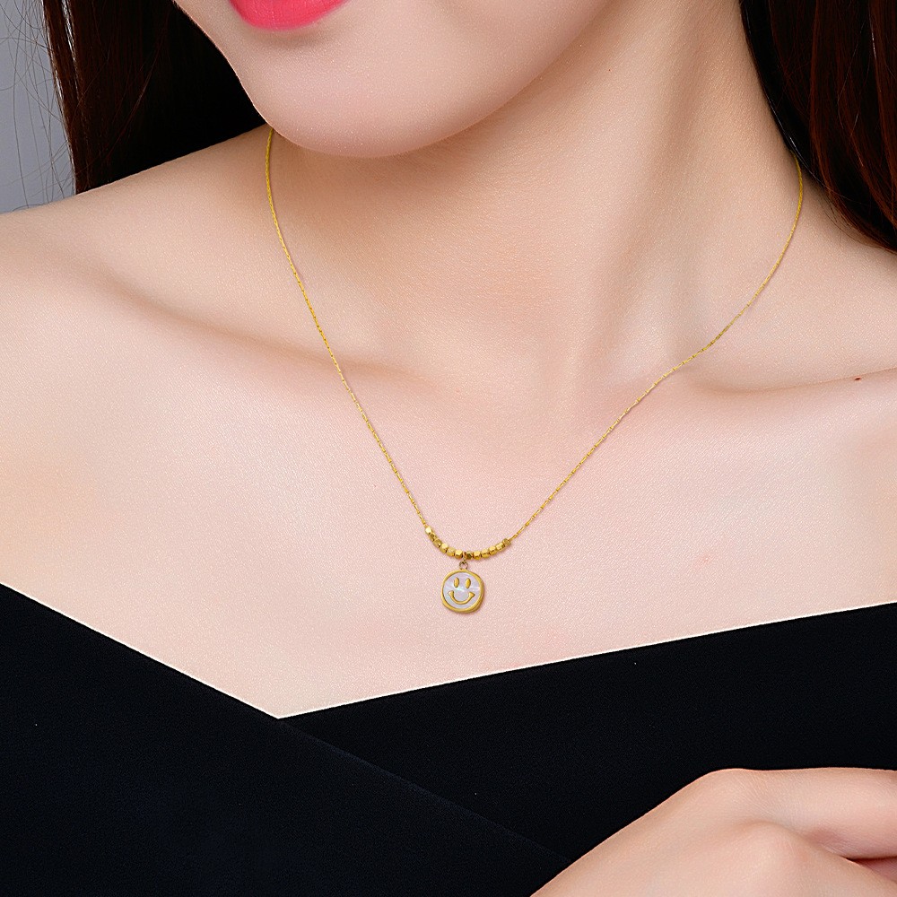 Cute Gold Smile Face Pendant Necklace – Playful Titanium Steel Chain for Girls