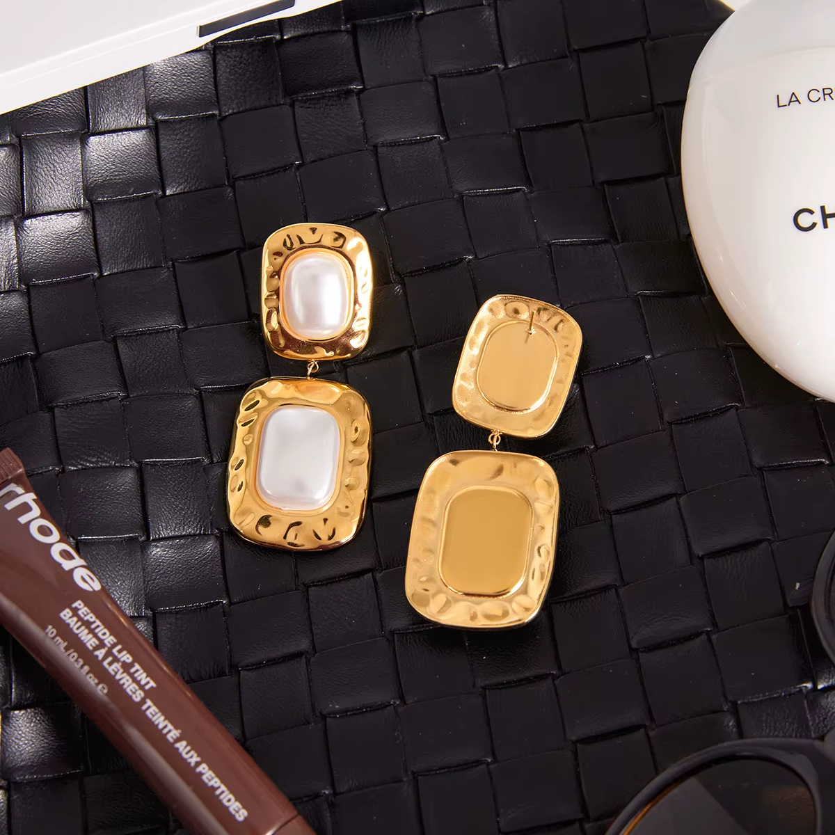 Stainless Steel Pearl Stud Earrings Light Luxury Gold-Color Plating Geometric Design Anniversary