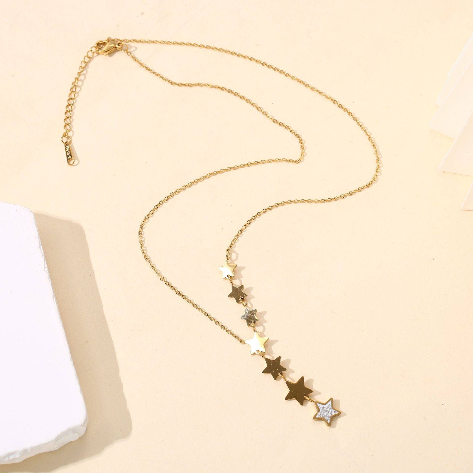 Stylish Gold Star Pendant Y Necklace for Women – Titanium Steel Celestial Jewelry