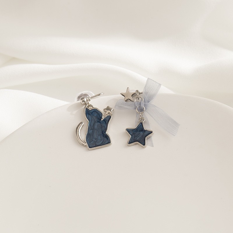 Sweet Blue Star Bow Cat Clip-On Earrings for Women – Cute Asymmetrical Fairy Style Earrings