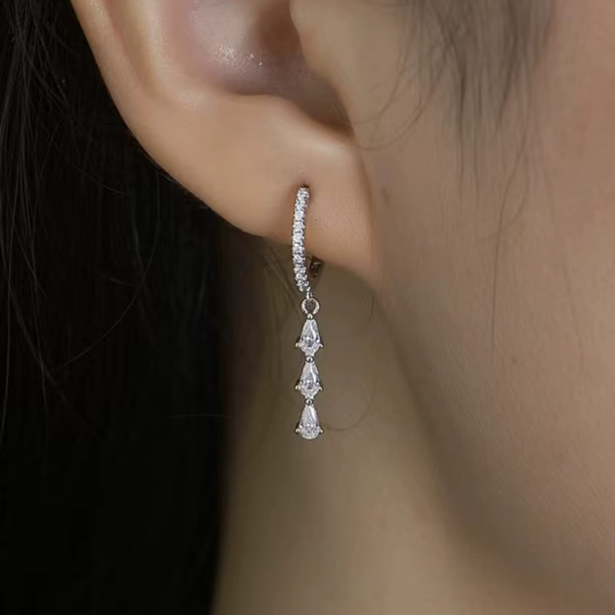 Temperamental S925 Sterling Silver Hoop Earrings Silver Zircon Water Drop Tassel Earrings
