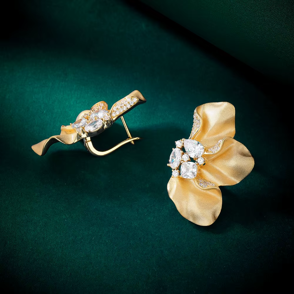 Trendy Elegant Petal Zirconia Customization Fashion Jewelry Brass Material Women's Exquisite Personalized Design Earrings