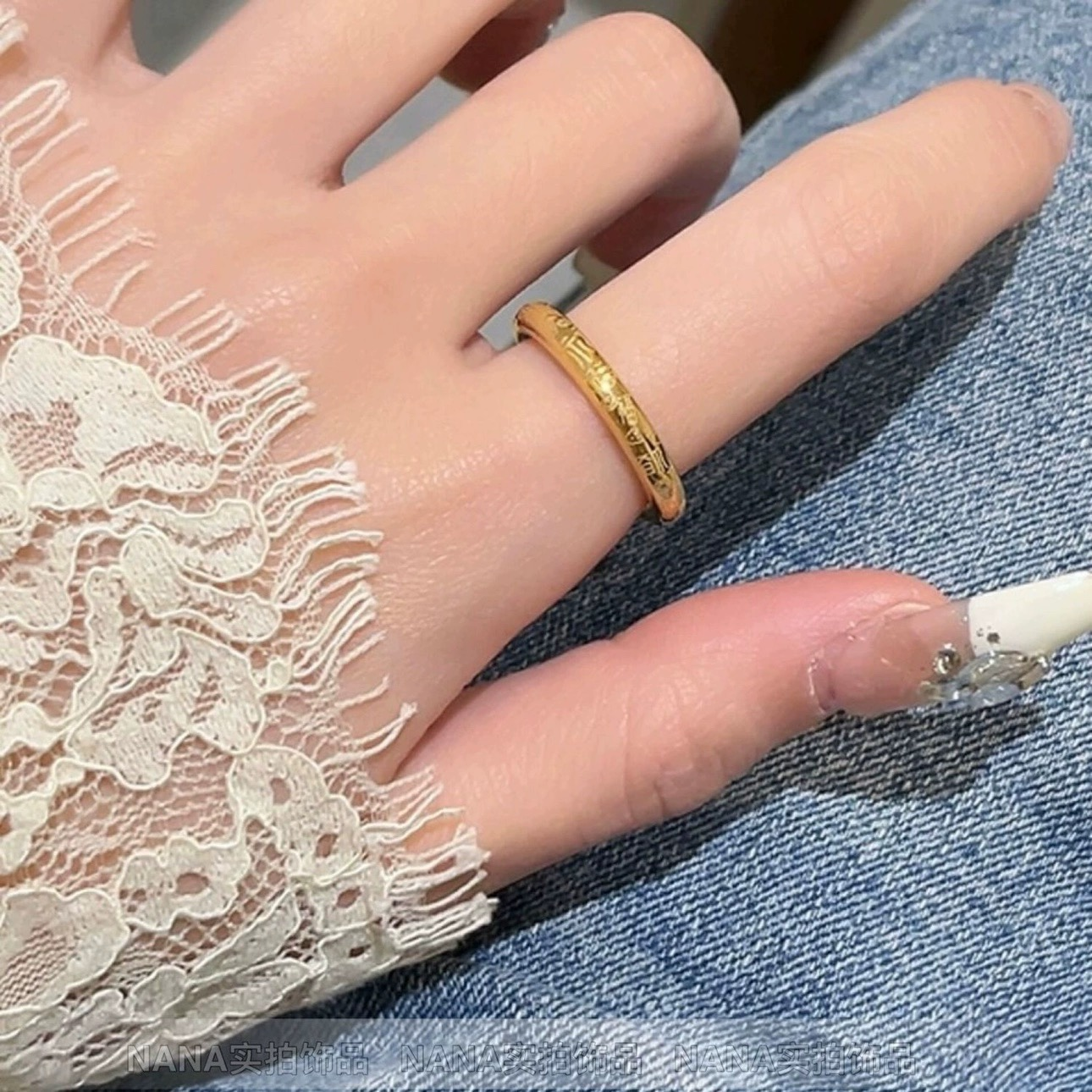 Trendy Rose Gold Stainless Steel Ring with Roman Numerals and Black Enamel Accent for Women