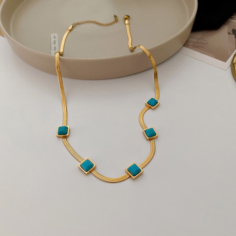 Turquoise Square Inlay Titanium Steel Choker Necklace – Retro Chic Statement Jewelry for Women