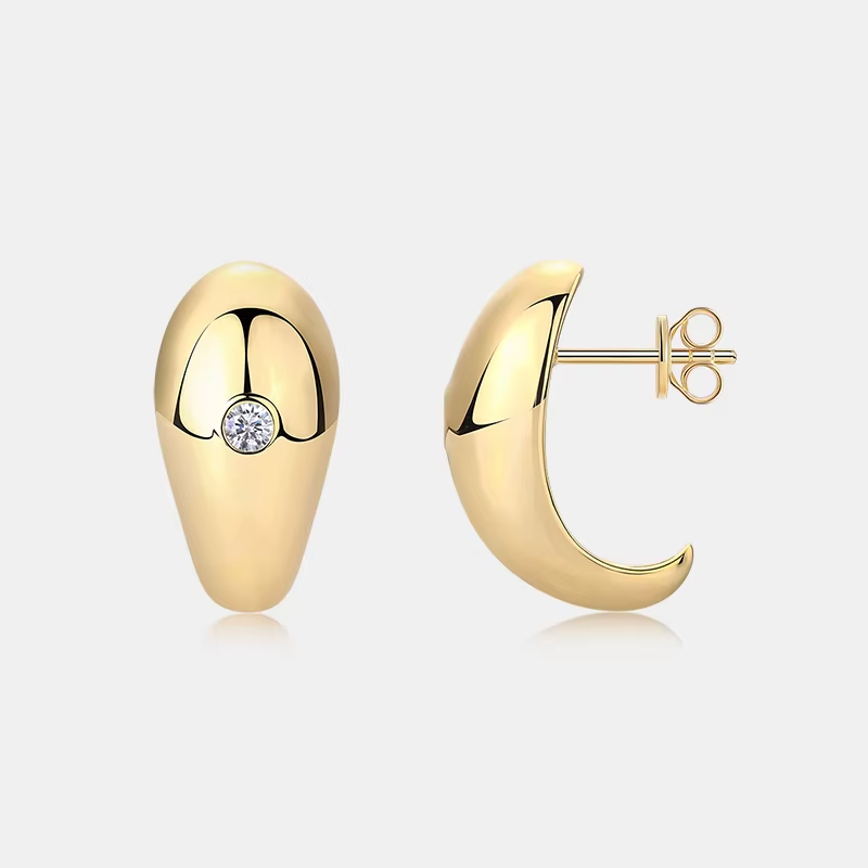 Wholesale 925 Sterling Silver Gold Plated Fashion Jewelry Moon Shape Single Stone Hoop Moissanite Earrings For Women