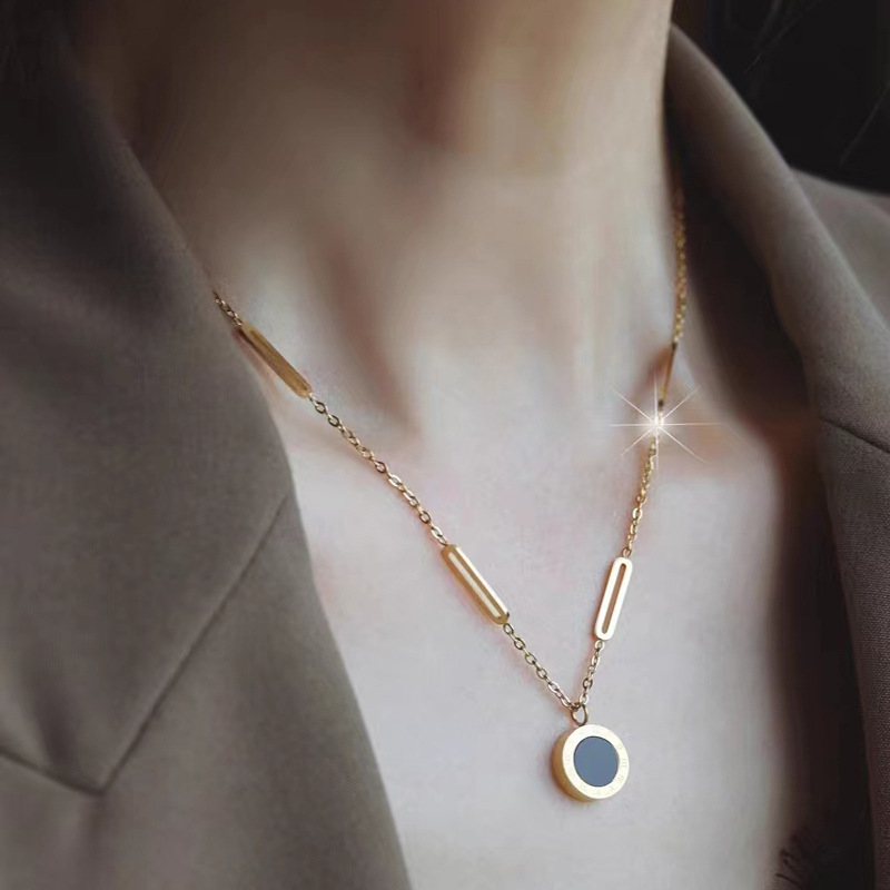High Quality Geometric Black Circle Stainless Steel Pendant Necklace, Ladies & Mens Jewelry