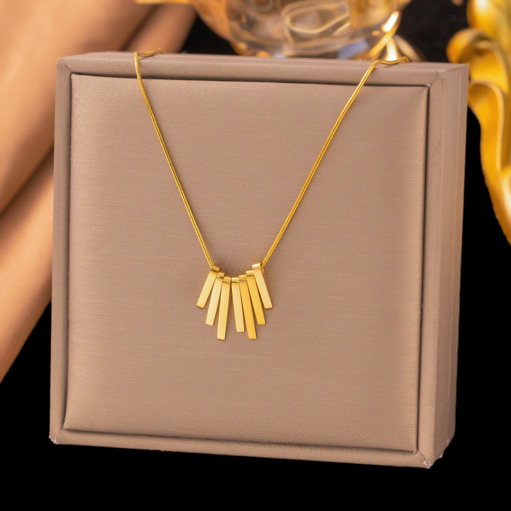 Layered Bar Pendant Necklace – Gold Titanium Steel Modern Jewelry