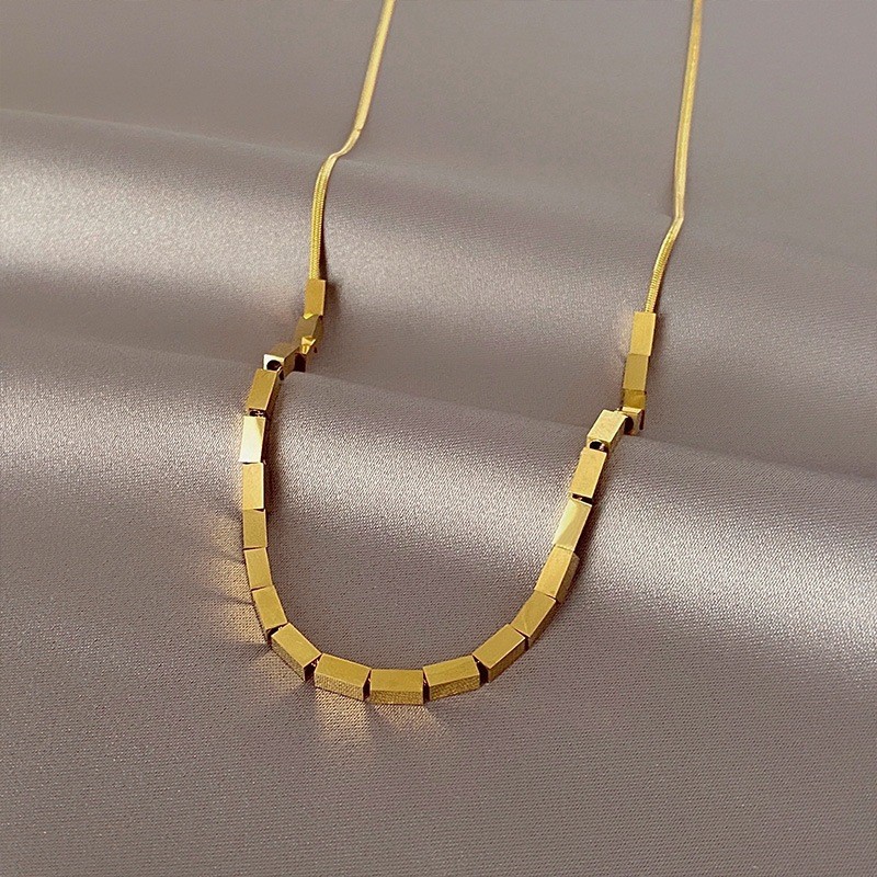 Minimalist Cube Bead Necklace – Gold Titanium Steel Geometric Jewelry