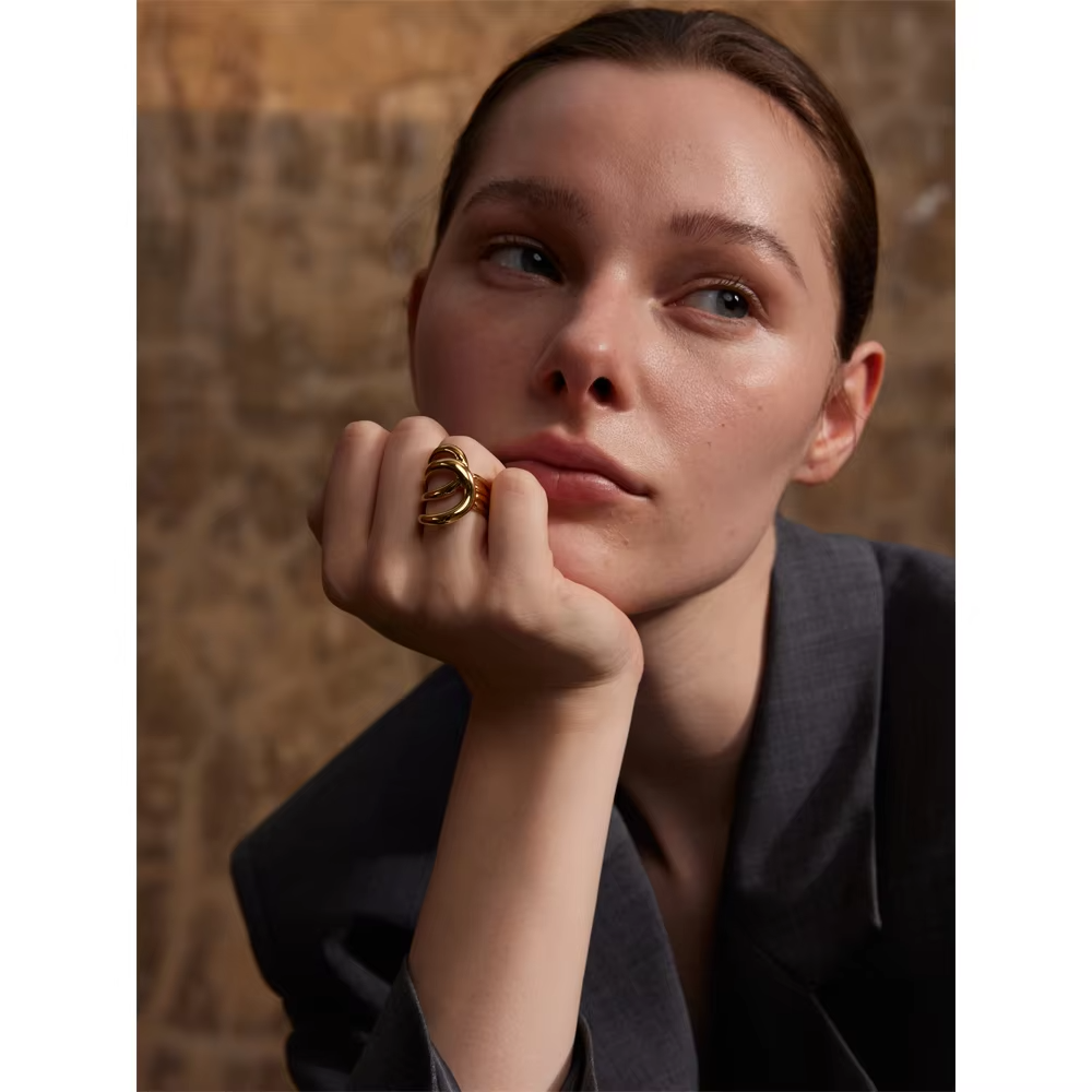 Hollow Stainless Steel Metal Cast Fashion Ring 18K Gold Plated PVD Waterproof Finger Ring for Women Jewelry Gift