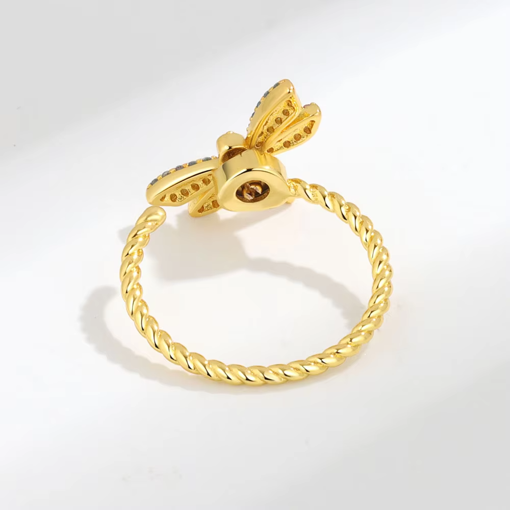 Luxury Butterfly Spinner Ring – Crystal Zircon Fidget Anxiety Relief Wedding Jewelry for Women