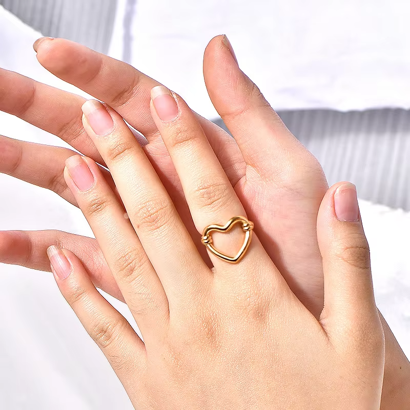 18K Gold Plated Hollow Out Heart Finger Ring – Stainless Steel Dainty Jewelry for Women