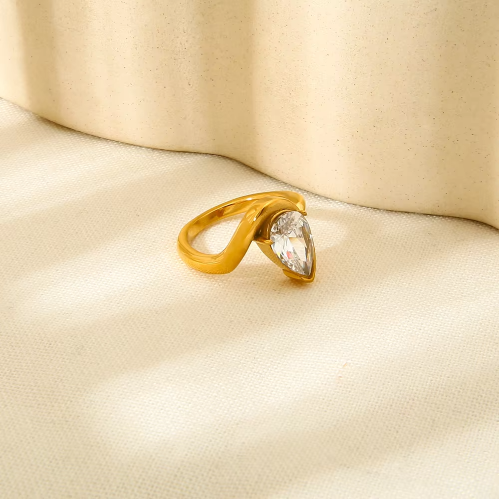 Luxury Waterdrop CZ Ring – 18K Gold Plated Stainless Steel Stacking Finger Ring for Women