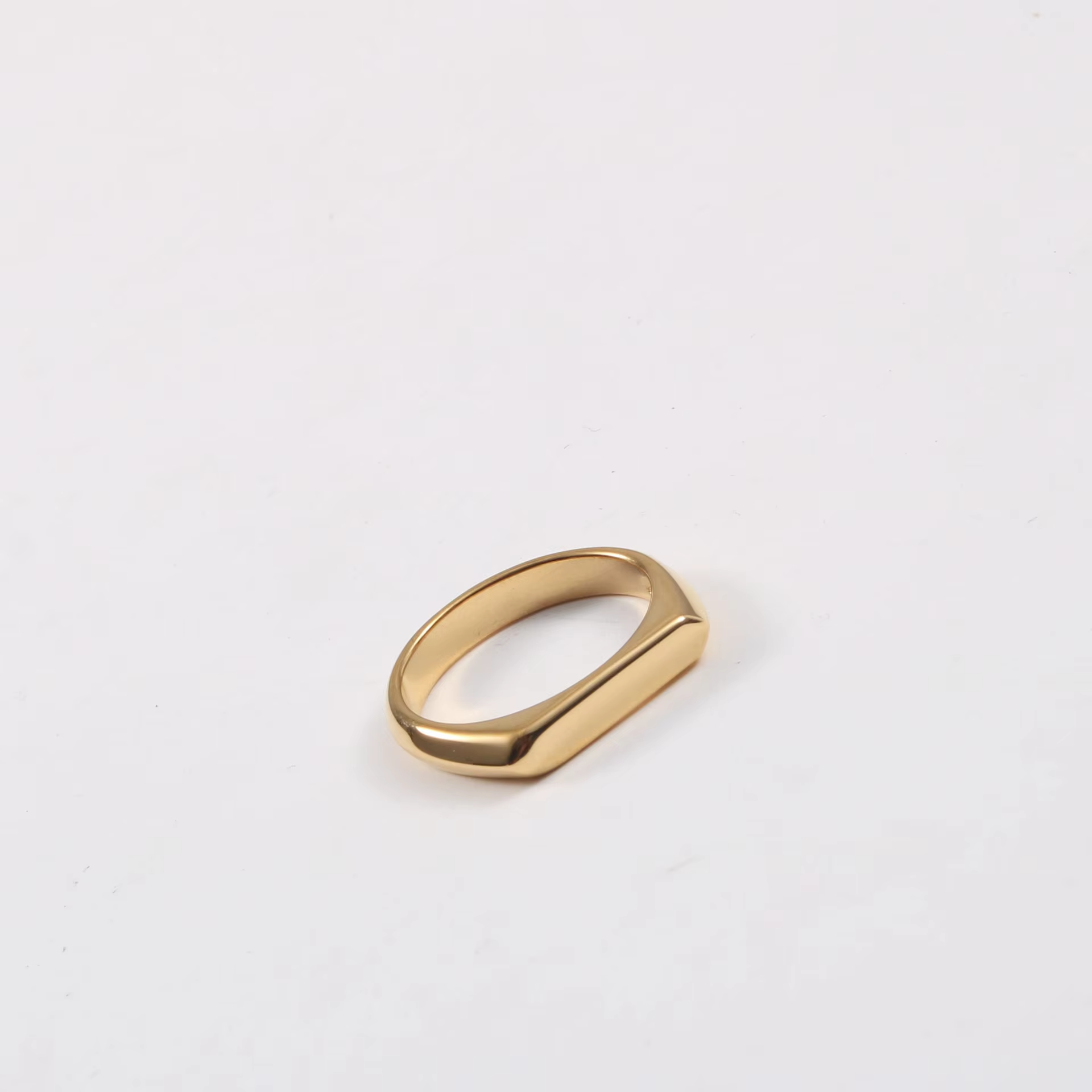 Minimalist 18K Gold Plated Stainless Steel Geometric Irregular Women’s Ring – Waterproof & Hypoallergenic