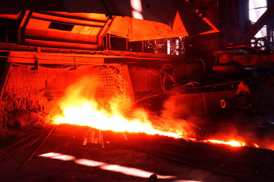 Blast furnace refractories