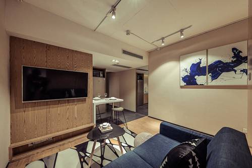 安榭酒店（原天山御庭酒店）