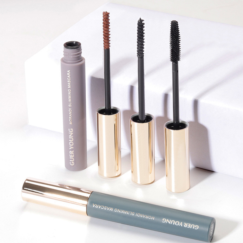 Morandi Slimming Mascara – Volumizing & Defining Lashes