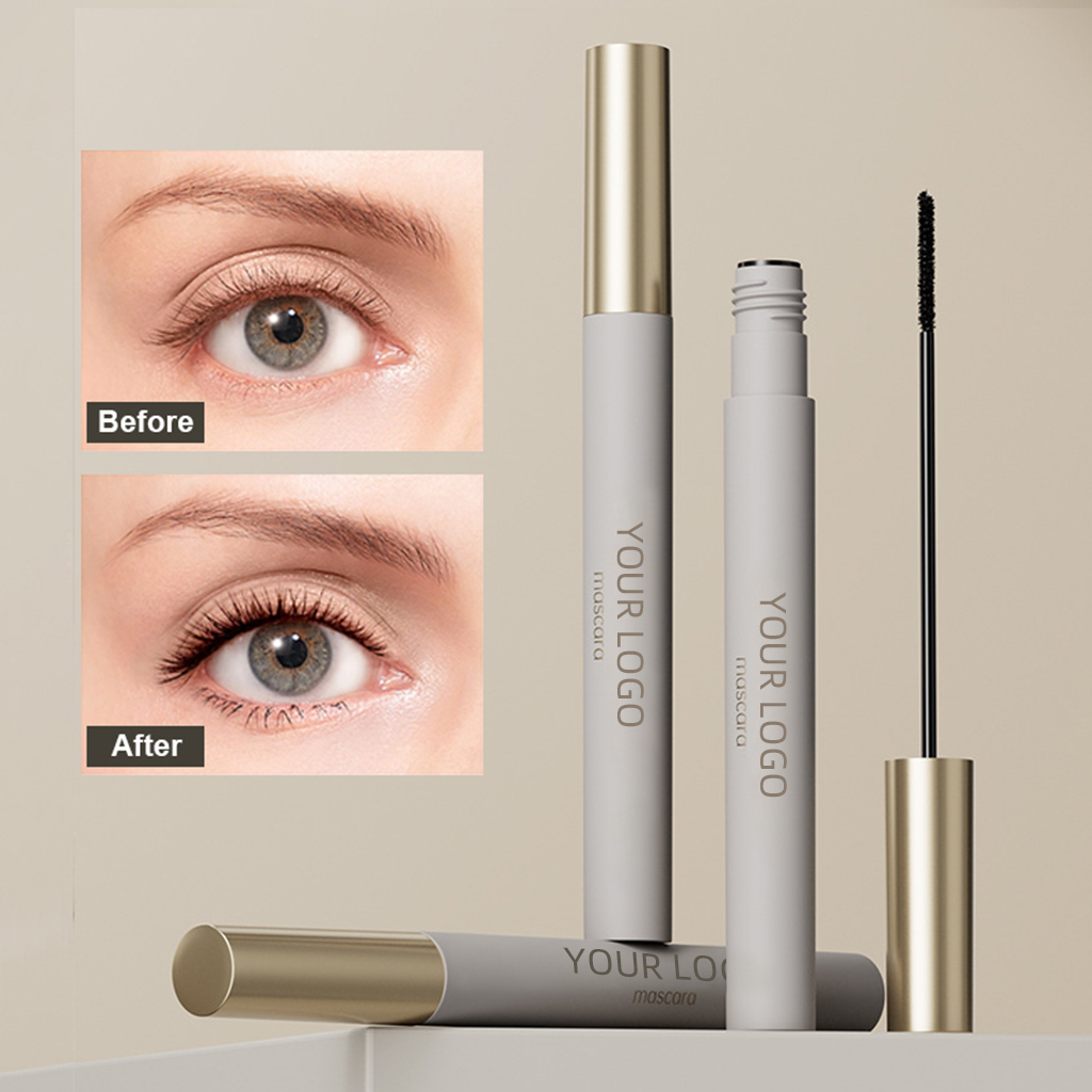 Luxury Matte Mascara with Gold Cap – Long-Lasting Minimalist Lash Enhancer