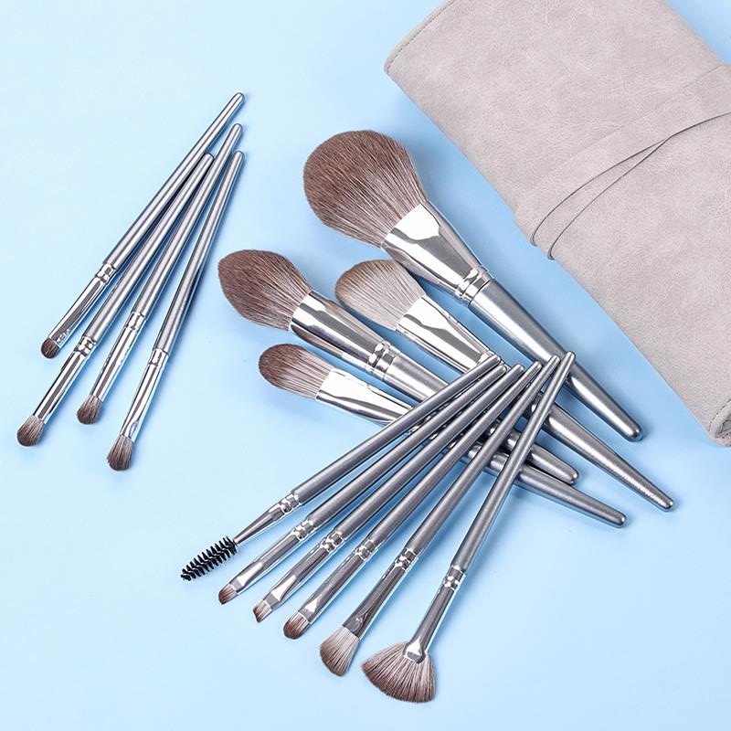 14PCS Professional Makeup Brush Set – Soft Synthetic Bristles, Full Face Application, Silver Handle Kit with Case