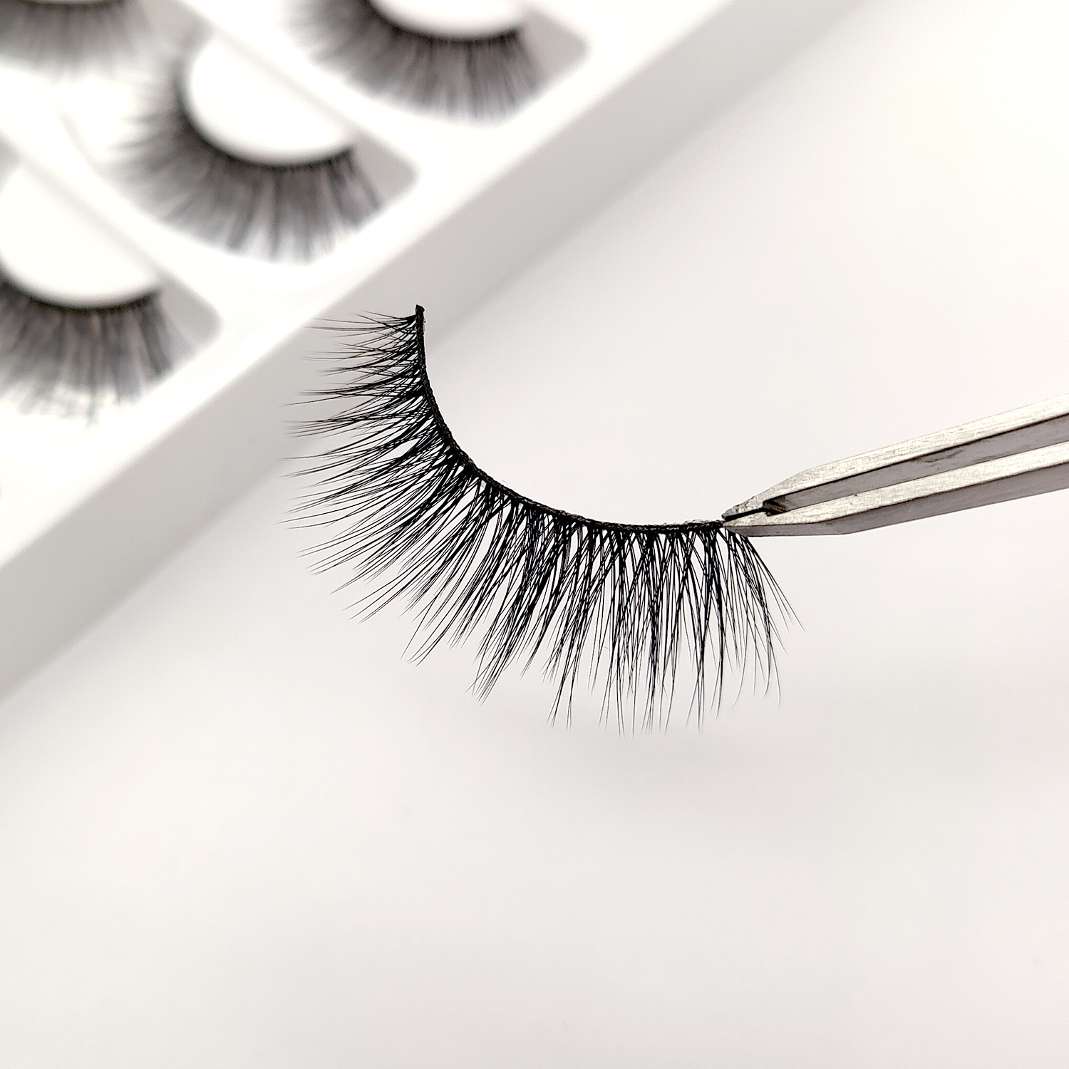 Guer Young Iconic 3D Faux Mink Eyelashes – Cruelty-Free, Handmade, Reusable Lashes with Adhesive (4 Pairs Set)