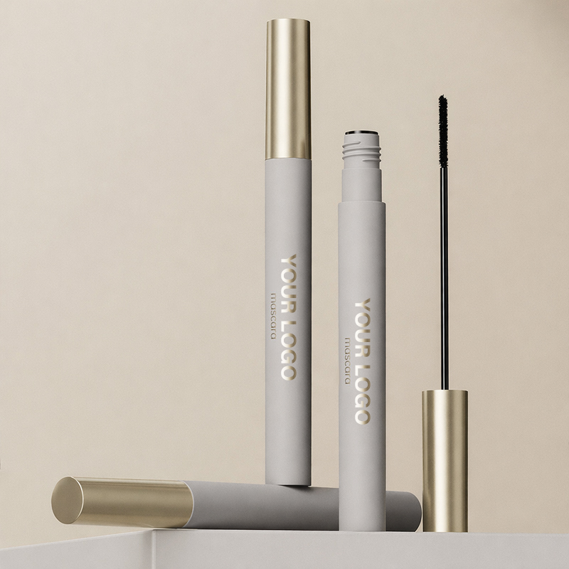 Luxury Matte Mascara with Gold Cap – Long-Lasting Minimalist Lash Enhancer