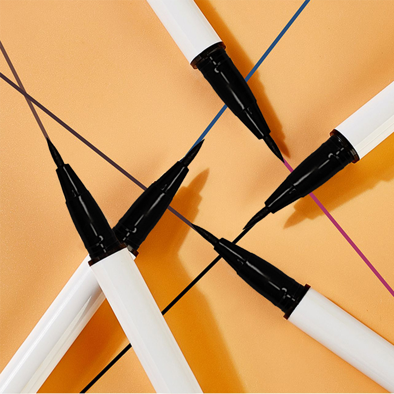 Precision Waterproof Eyeliner – Quick-Dry & Sweat-Resistant